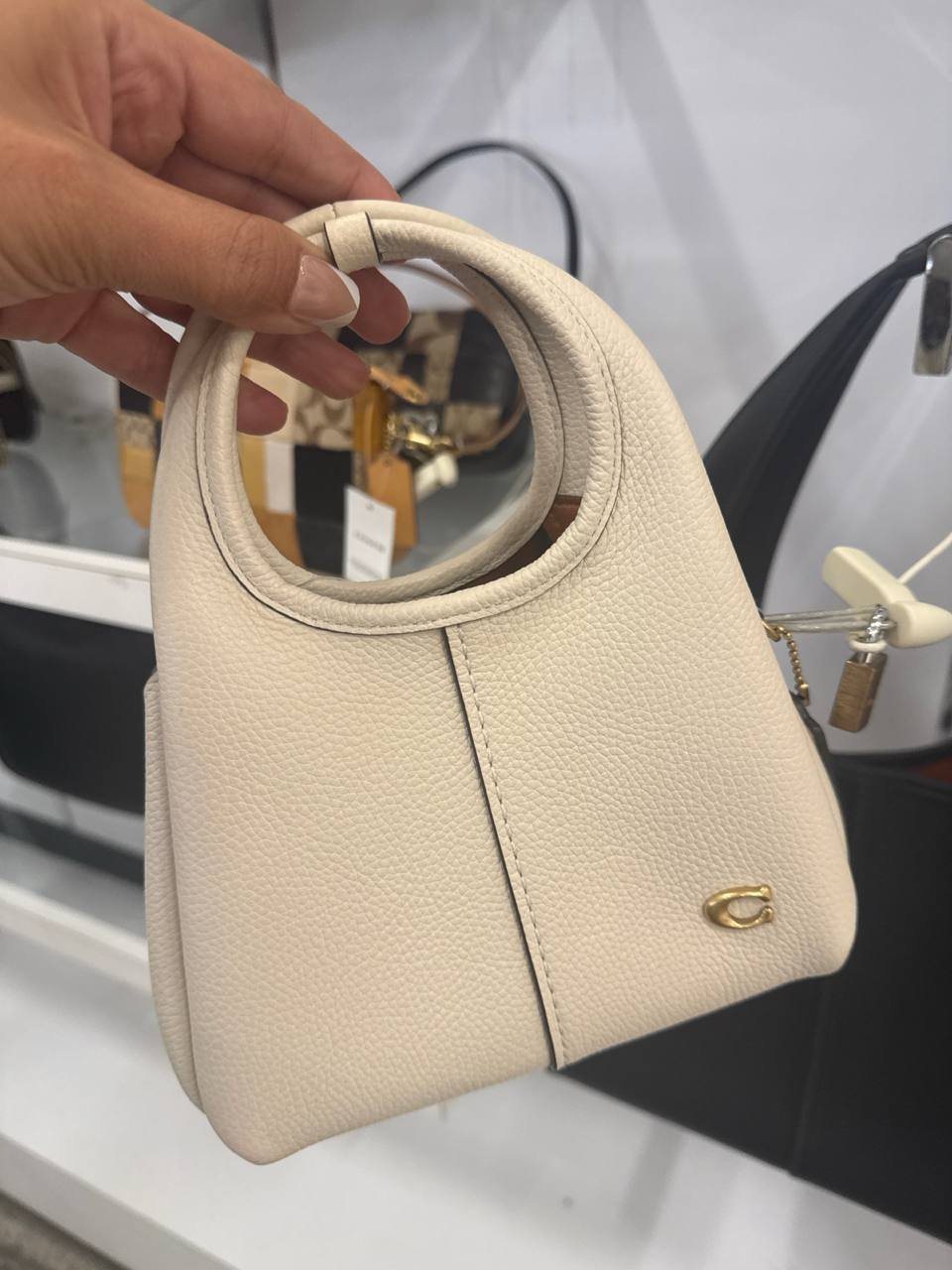 Bolsa Coach com alça crossbody  BOLSA PEQUENA