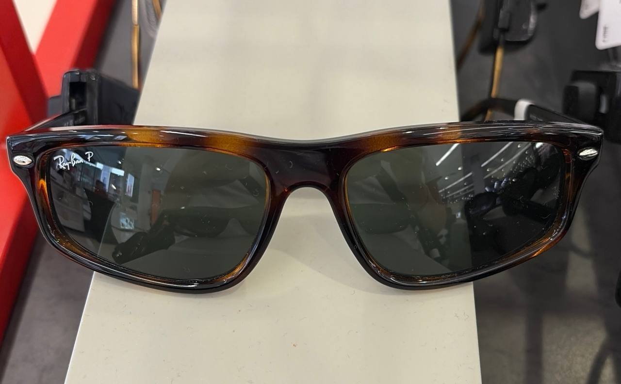 RayBan