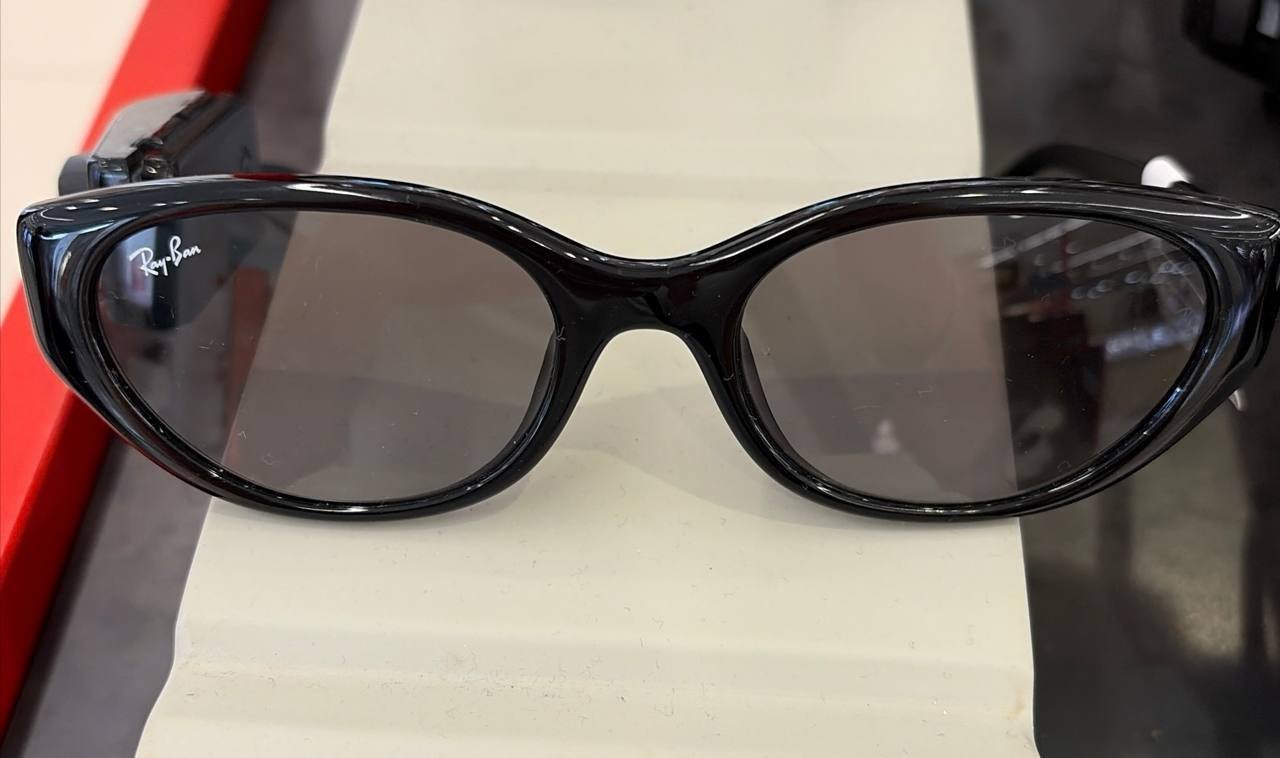 RayBan