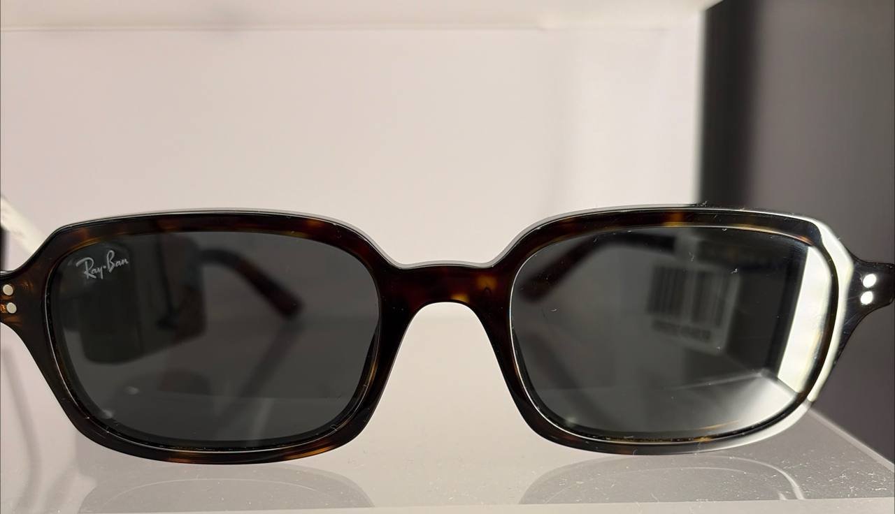 RayBan