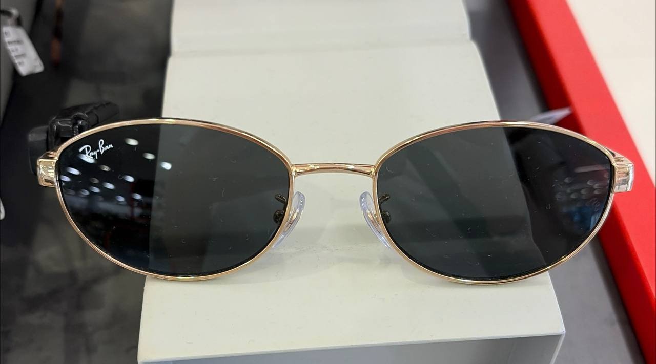 RayBan