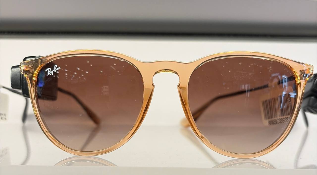 RayBan
