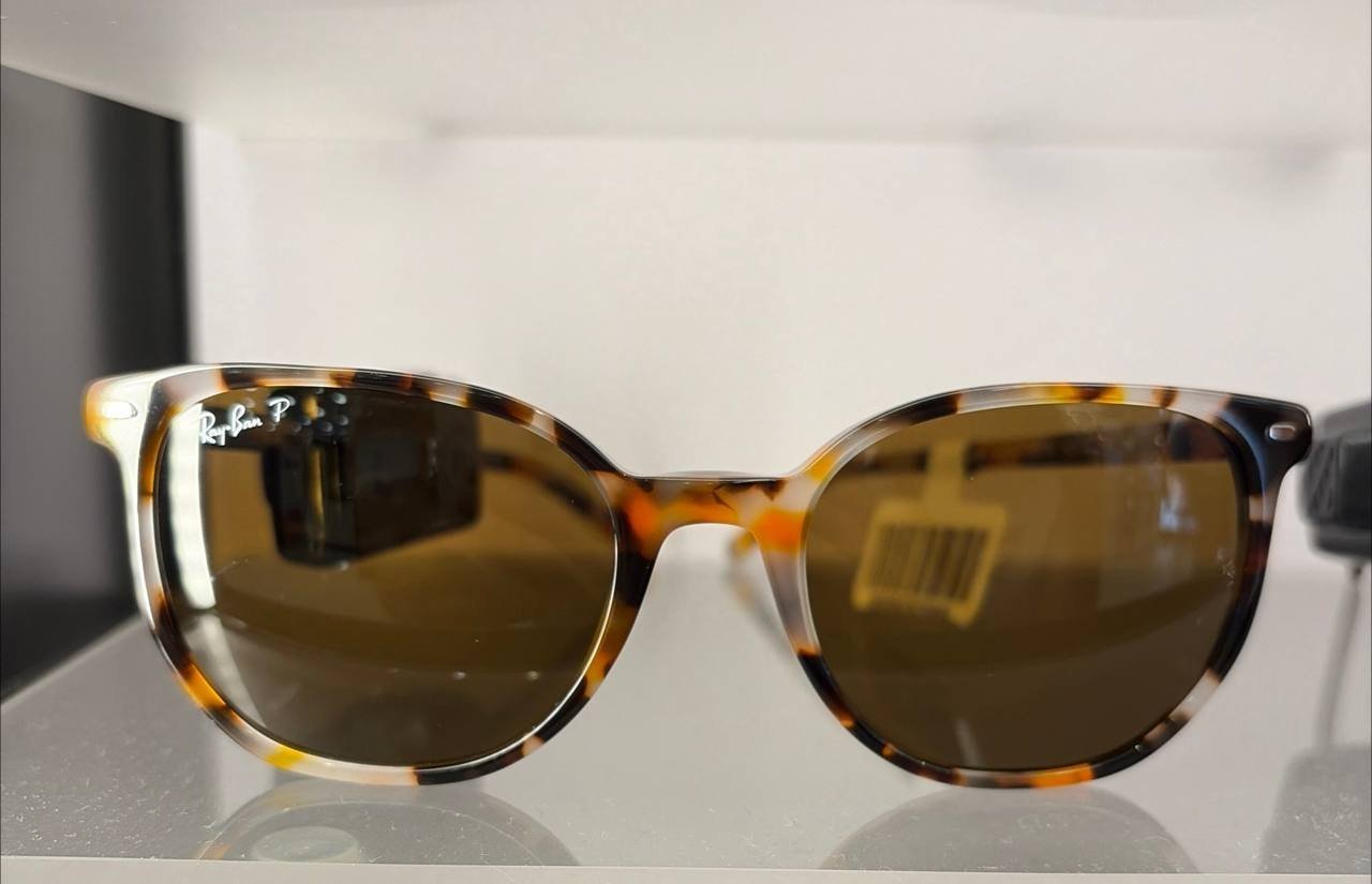 RayBan