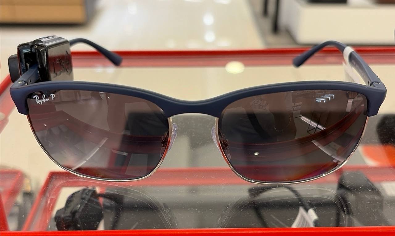 RayBan