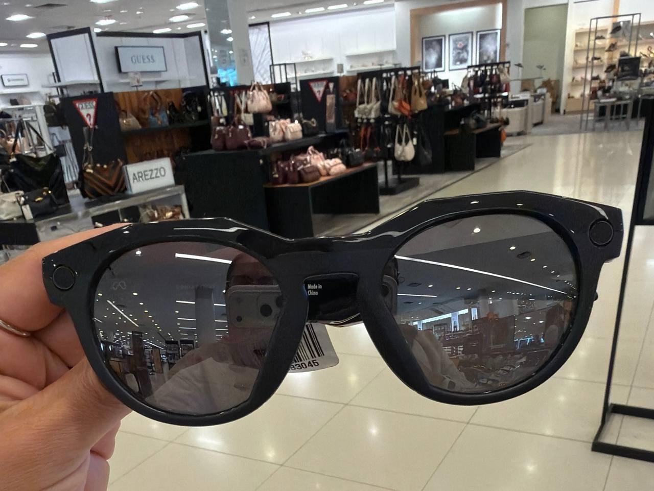 Oakley Wearable Dumm