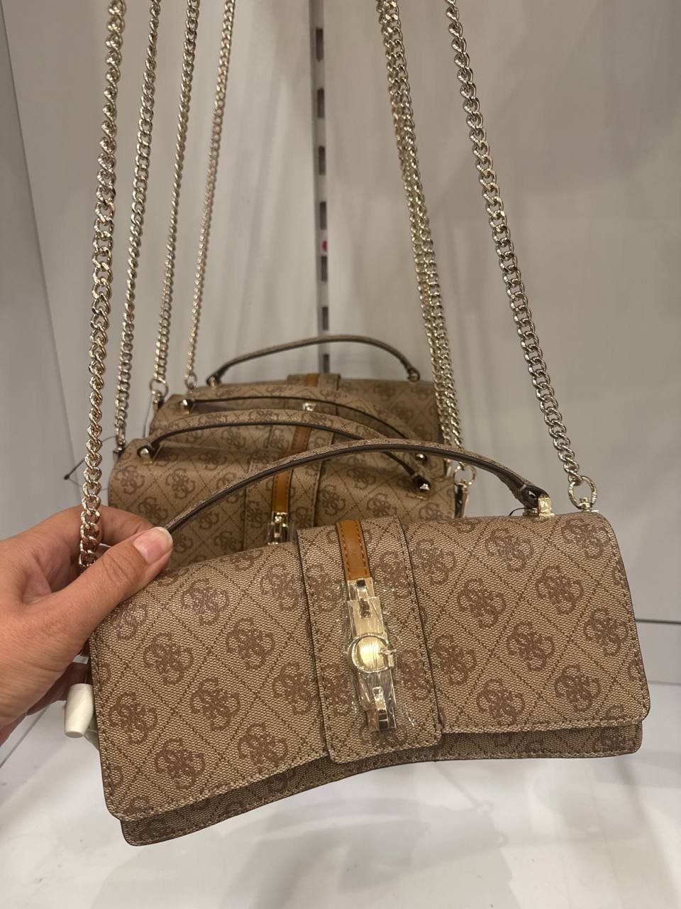 GUESS  crossbody