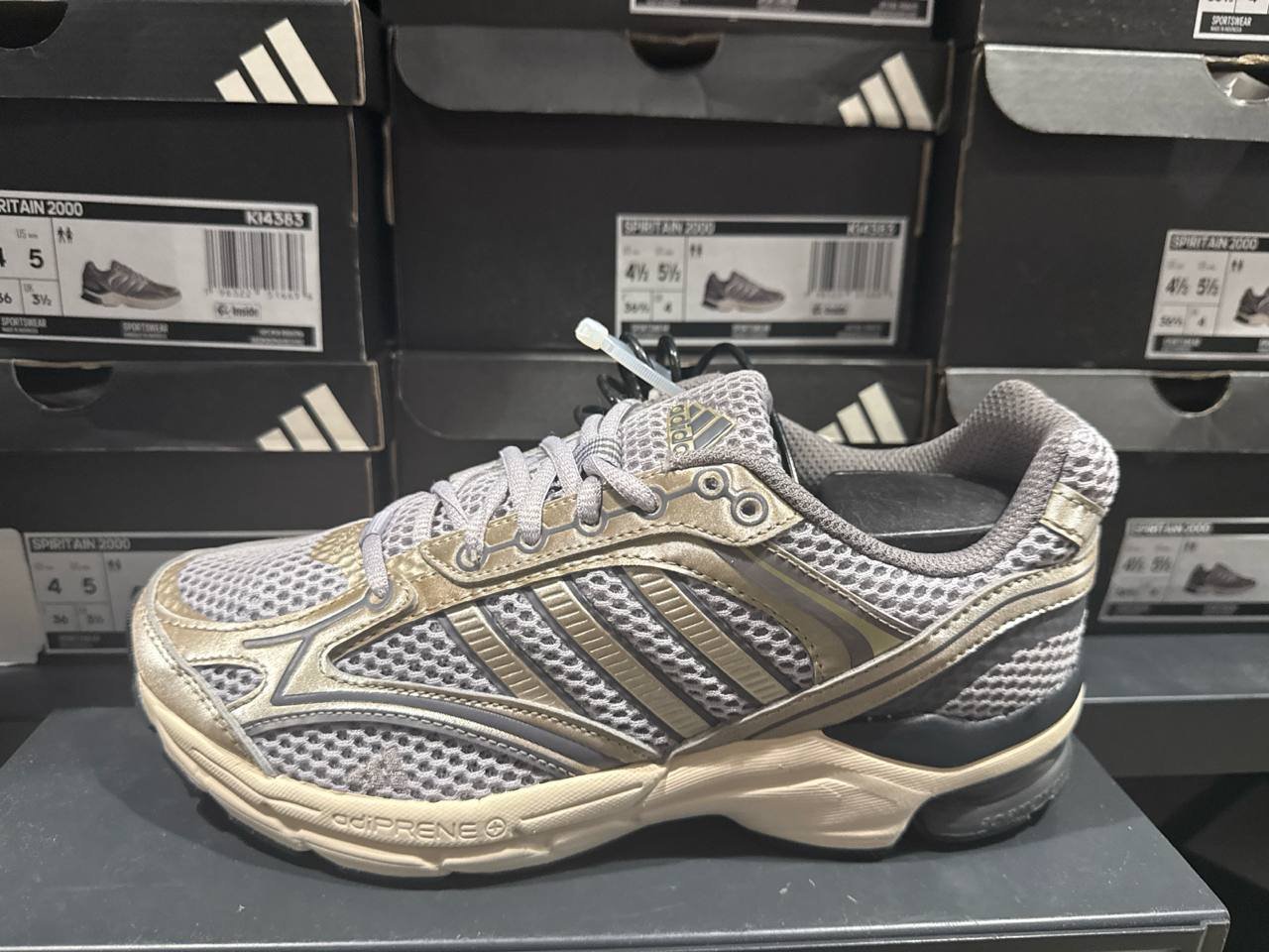Tenis  número Americano
