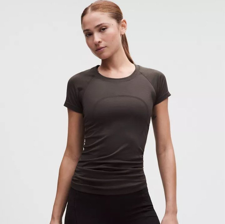 Swiftly Tech Short-Sleeve Shirt 2.0 Hip Length