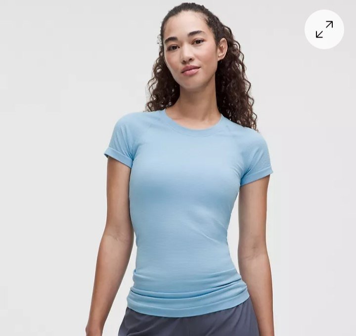 Swiftly Tech Short-Sleeve Shirt 2.0 Hip Length