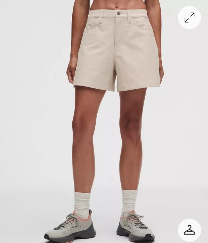 EasyFive Mid-Rise Short 4.5"