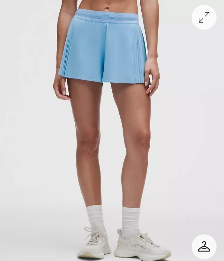 Side-Pleat Tennis Short 2.5"