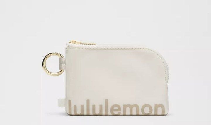 Clippable Card Pouch