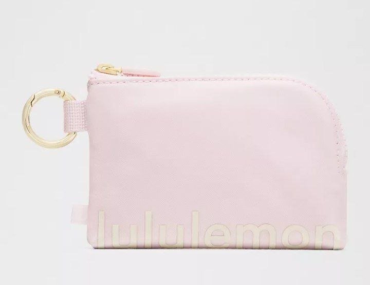 Clippable Card Pouch