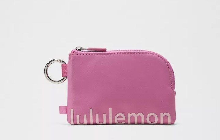 Clippable Card Pouch