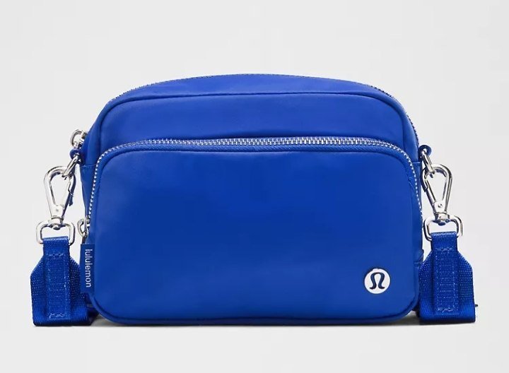 Everywhere Crossbody Bag 2L Metal Hardware