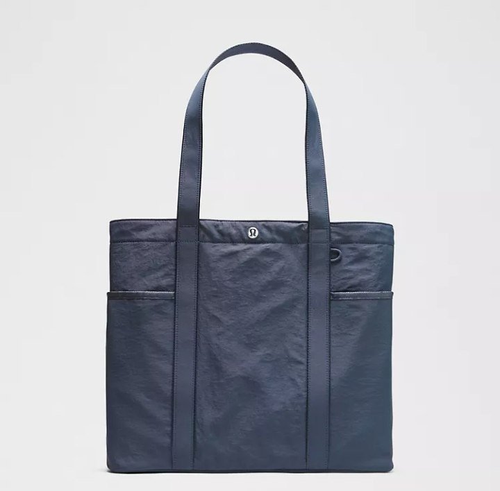 Daily Multi-Pocket Tote Bag 20L