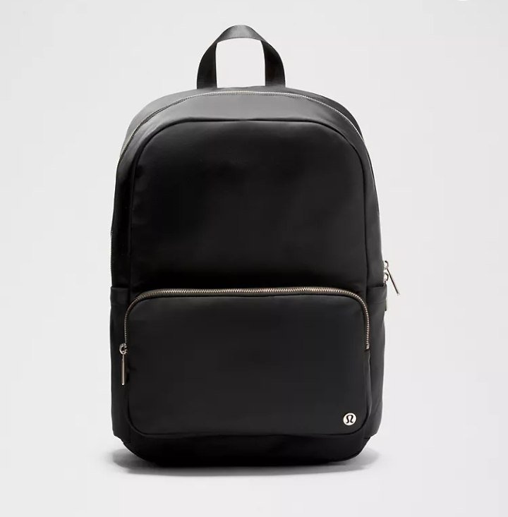 Everywhere Backpack 22L Metal Hardware
