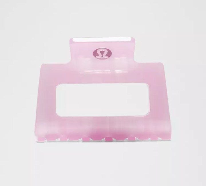 Medium Claw Hair Clip
