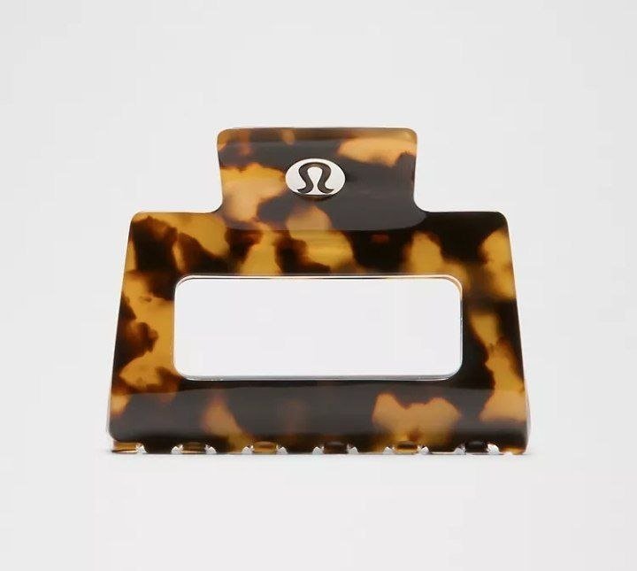 Medium Claw Hair Clip