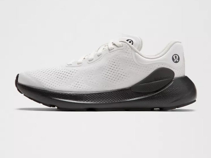  Women's Beyondfeel Running Shoe