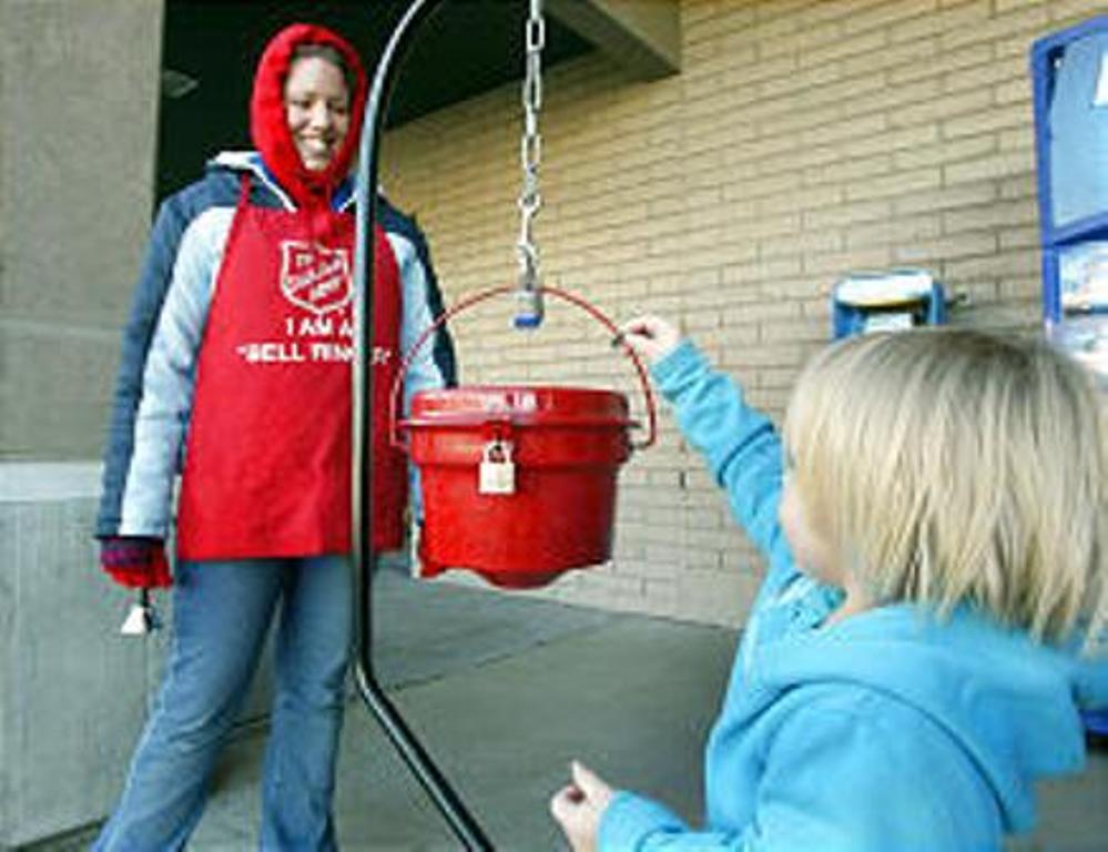 Kettle with Child