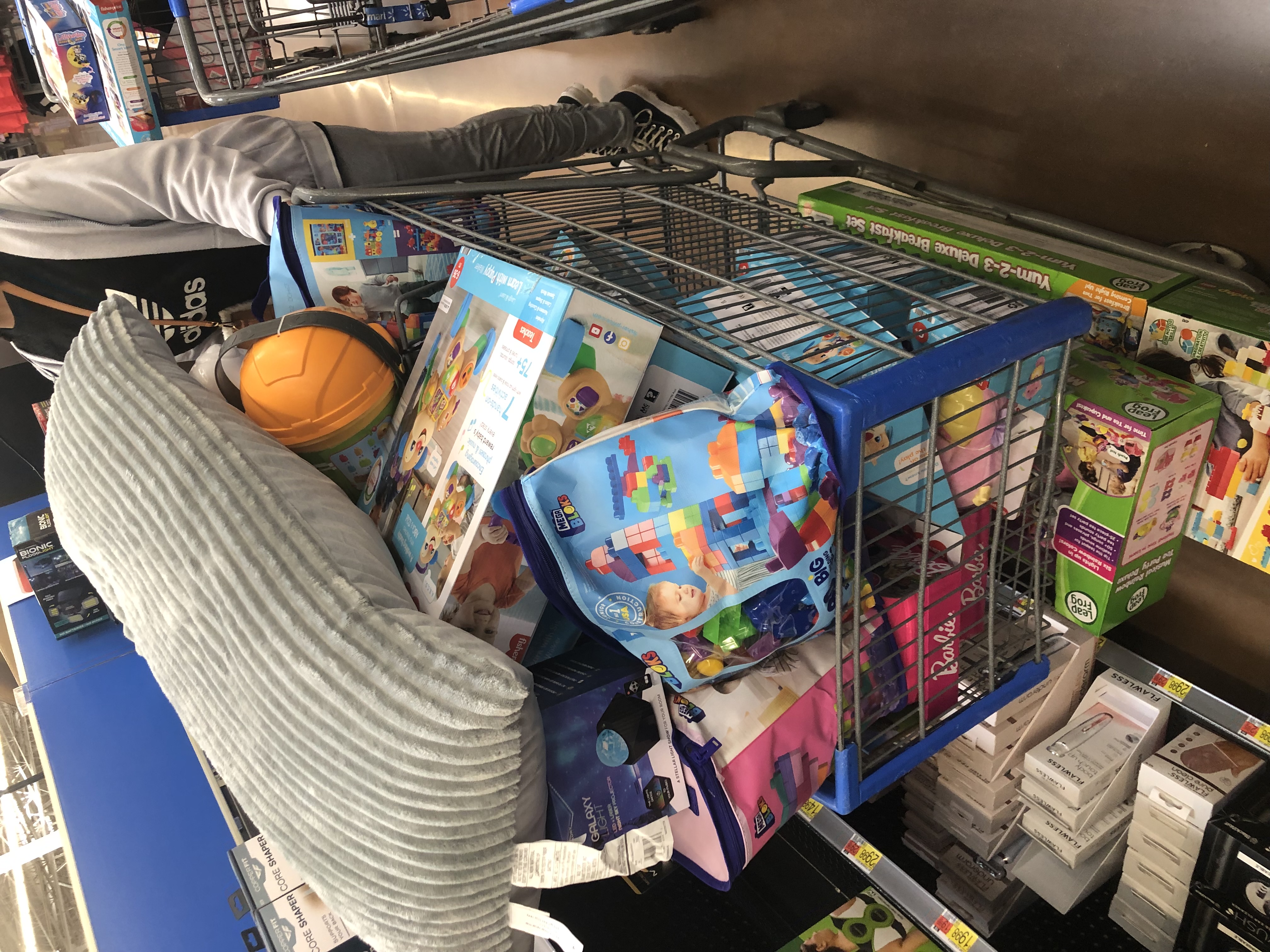 Toy Distribution Image