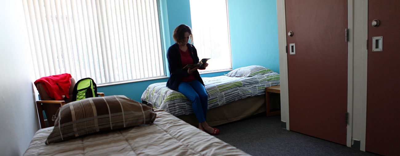 Youth Emergency Shelter Booth Brown House Youth Shelter and Housing