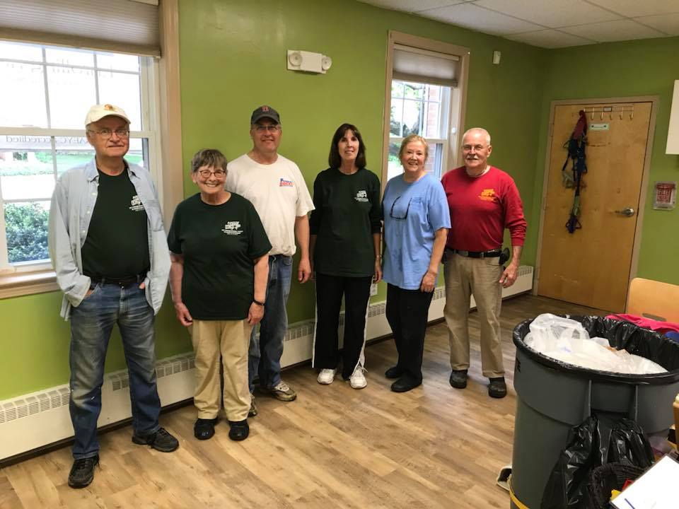 Congregational Church of South Glastonbury Volunteer for Salvation Army in Connecticut