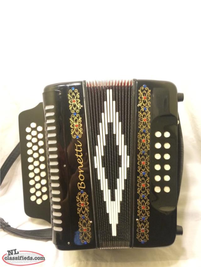 3 Row Accordion Marystown, Newfoundland