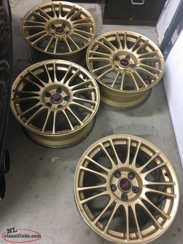 set of 4 Universal Frost Chrome Wheel Rims size 18 inch St. John's