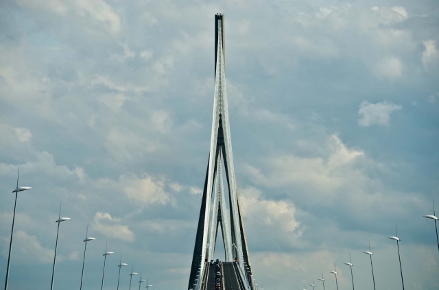 bridge_francejuly2012_blotto_3297.jpg