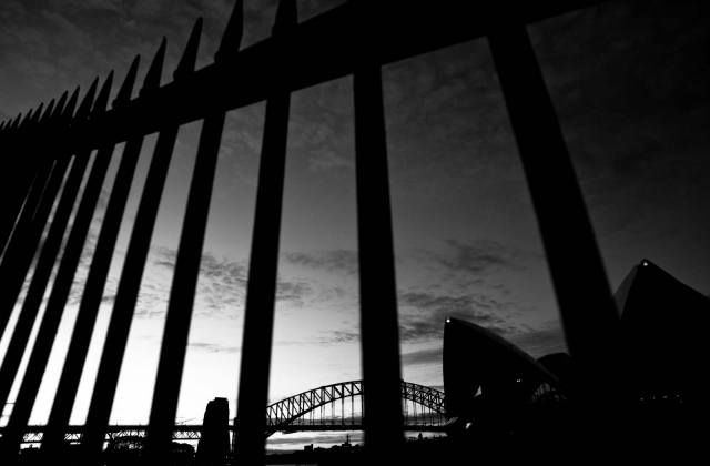 bridge_sydneyaug2011_blotto_9777_1.jpg