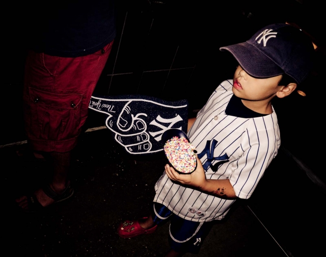 fans_yankeestadium2012_blotto_1010181.jpg fans_yankeestadium2012_blotto_1010181.jpg