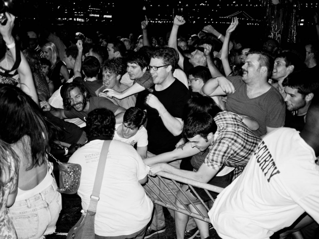 fansblacklips_southsideseaportnyc_blotto_1000395.jpg