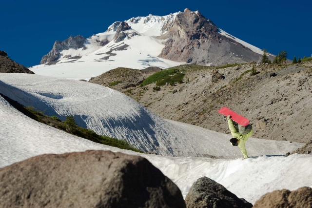 jones_mthood_blotto_8929_1.jpg jones_mthood_blotto_8929_1.jpg
