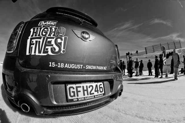 rallycar_highfives2012_blotto_6660.jpg