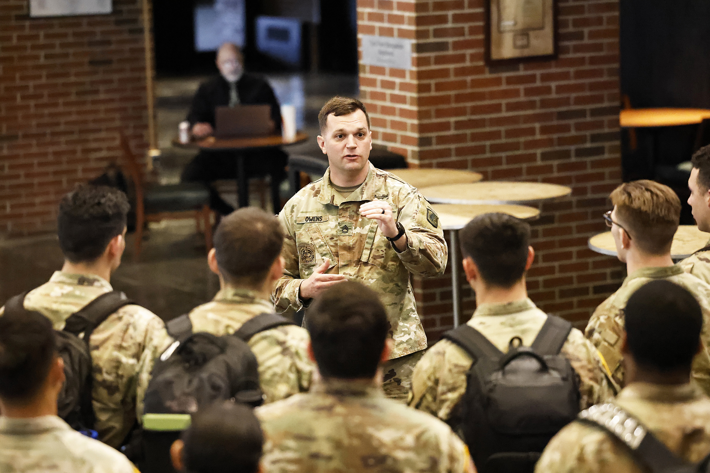 The first-class cadets, with staff and faculty, participated in the Mission Command Conference (MCC) from March 19-20 at Eisenhower Hall, where they were presented real-world challenges by the officers and noncommissioned officers who had boots on the ground in dire situations to help reinforce the importance of character and leading through mission command.  This year’s conference theme was “Establishing Trust: A Legacy at Home and Abroad,” and it allowed cadets to listen and discuss with the panel members