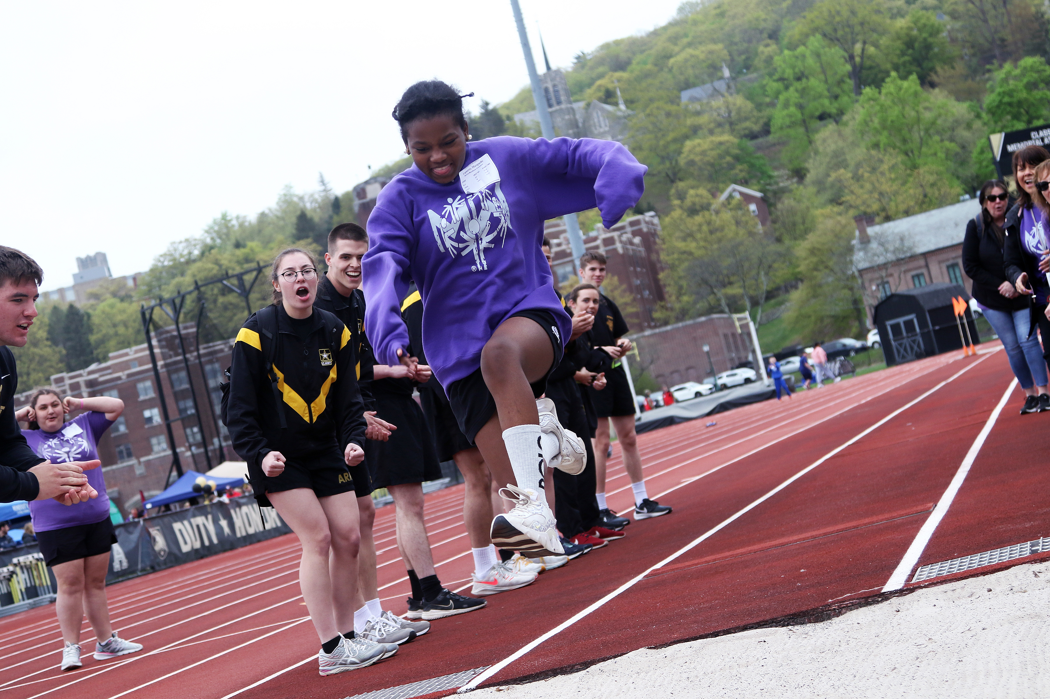 The U.S. Military Academy hosted the 48th annual Hudson Valley Special Olympics (HVSO) Spring Games April 22 at West Point. Approximately 600 athletes from the Hudson Valley, New York City, Long Island and the Capital Region of Albany participated in the annual competition for those with physical or intellectual disabilities to perform athletic feats and enjoy themselves in a safe and welcoming environment. About 500-600 cadets volunteered to help the athletes throughout the day. While the games took place 