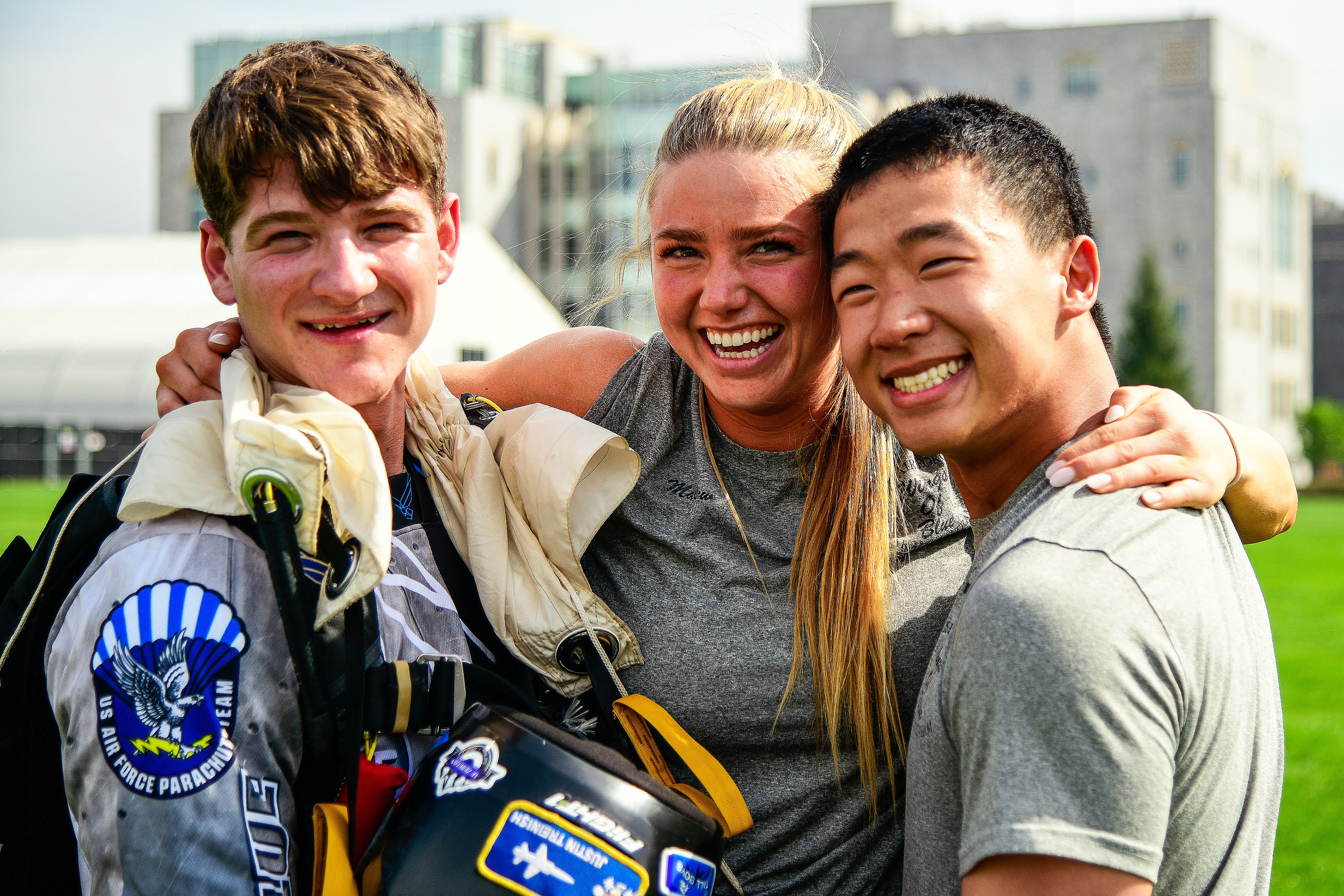 The West Point Parachute Team hosted an Interservice Academy Meet with the U.S. Air Force Academy and U.S. Naval Academy parachute teams from April 13-15 at the Parade Field on The Plain.    (Photo by Sgt. 1st Class Luisito Brooks/USMA PAO)