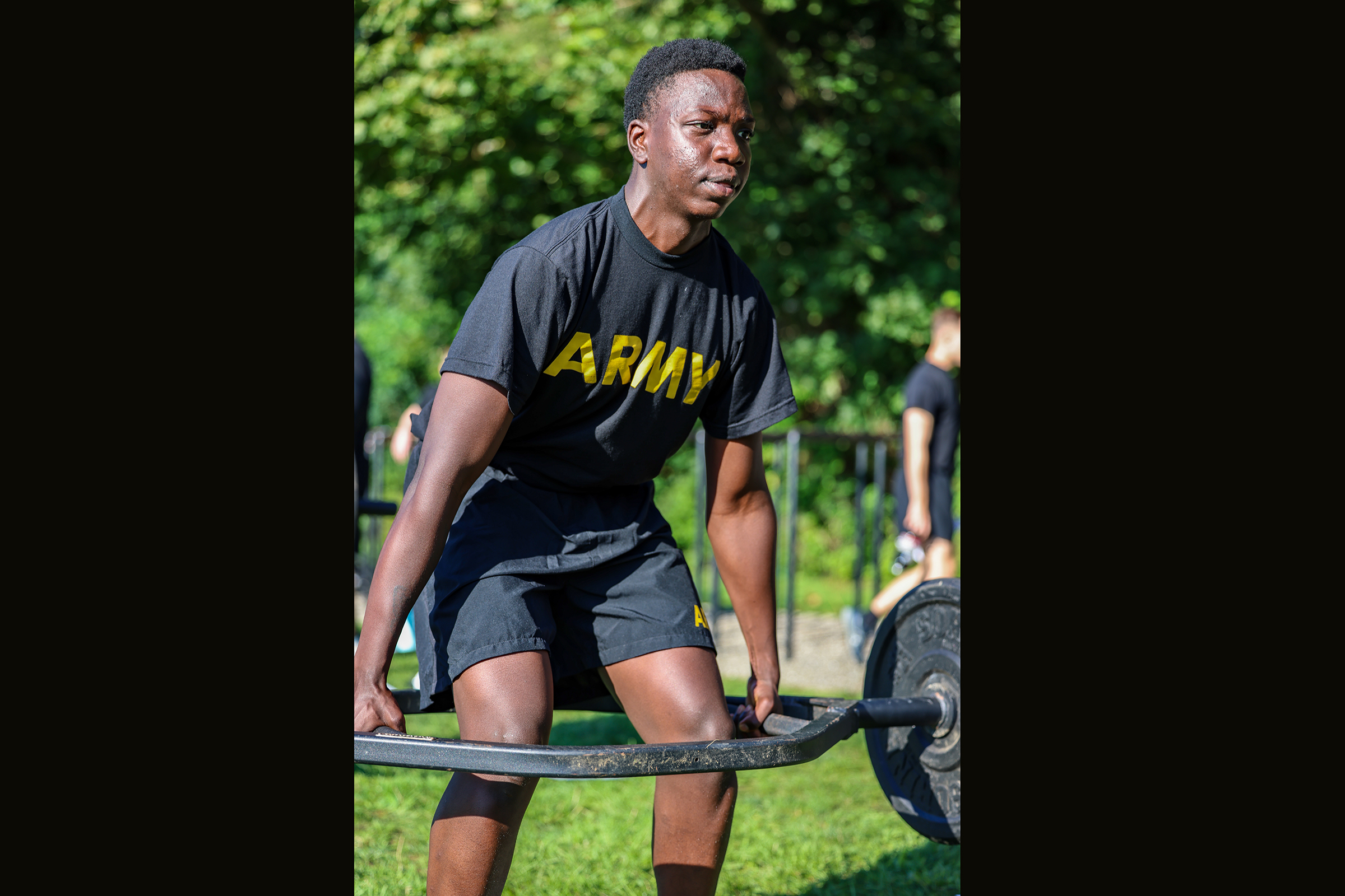 U.S. Military Academy 1st and 2nd class cadets completed their first Army Combat Fitness Test (ACFT) of the academic year Aug. 19 at South Dock. To pass the ACFT, it requires the cadets to get a passing grade in a two-mile run; the plank; push-ups; sprint, drag and carry; ball toss; and dead lift.  (Photo by SFC Luisito Brooks/USMA PAO)