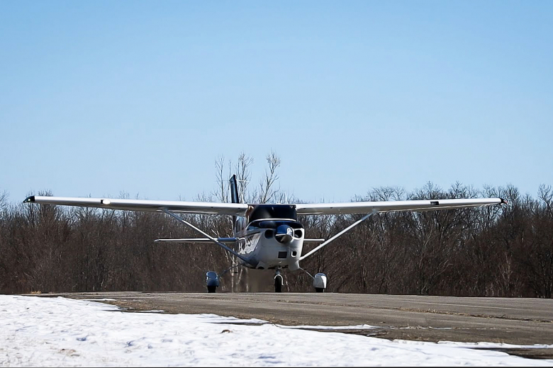 A view of one of the new Cessna 206 aircraft that the 2nd Aviation Detachment houses for the Academic Flight Program.    (Photo by Class of 2022 Cadet Alexa Zammit)