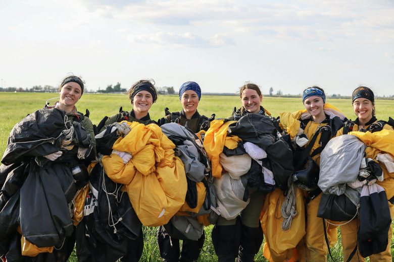 The West Point Parachute Team traveled to Porterville, Calif., from March 18-25 to begin Accelerated Freefall (AFF) training with the plebe class. The Air Force Parachute Team cordially provided their DHC-6 Twin Otters aircraft, pilots, tandem/AFF instructors, contracted hangar/airfield access, maintainers and riggers to fully support this event. Their impressive staff, with more than 40 members, conducted tandems with all 10 WPPT plebes, and helped them successfully conduct solo freefall skydives from alti