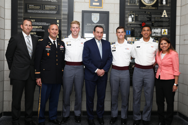 Krzyzewski (far left) stands with the awardee of the Corps Squad Coach Mike Krzyzewski Teaching Character Award, Class of 2022 Cadet Aaron Duhart (second from right), with Duhartʼs head coach Jimmy Allen and USMA Superintendent Darryl A. Williams during the ceremony. The Coach K Award is the recognition of the character and devotion to excellence displayed by cadet leaders in the Corps of Cadets and within the staff, faculty and coaches at West Point. 