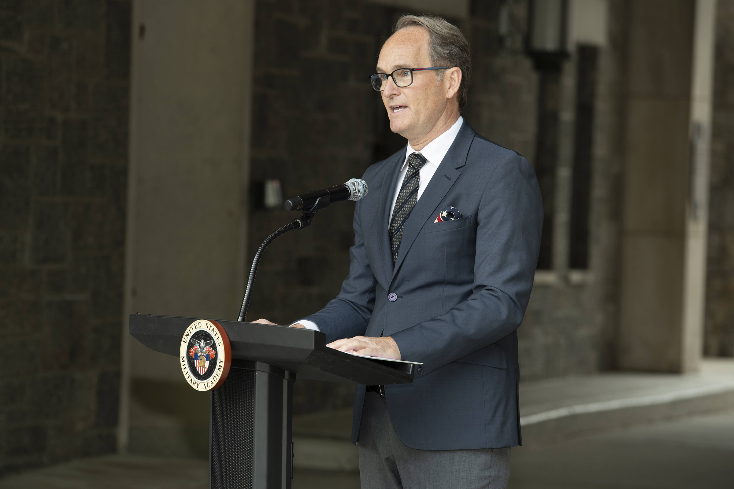 The U.S. Military Academy honored one of its remarkable graduates, retired Col. Ralph Puckett Jr., with a Medal of Honor Plaque Unveiling Ceremony in the Inchon Sallyport May 23 at West Point. The event was hosted by USMA Superintendent Lt. Gen. Steven W. Gilland.    (Photo by John Pellino/USMA PAO)