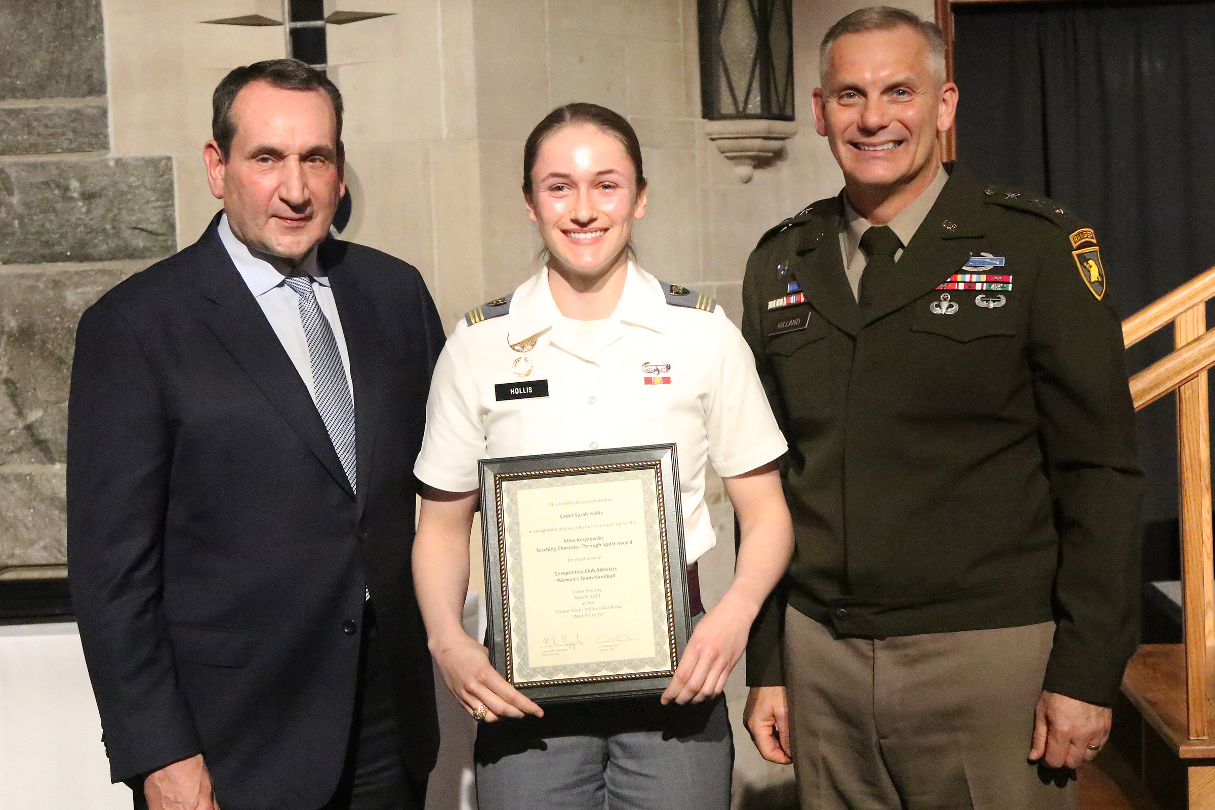 The Department of Physical Education hosted the 17th annual Mike Krzyzewski Teaching Character Through Sport Award May 4 at the Cadet Mess Hall. The award recognizes West Point cadet-athletes, coaches, officers in charge (OIC) and sport educators for their outstanding commitment to the development of noble character through athletic participation and leadership. During the ceremony, six winners and six runners-up from three categories of athletics – Company Athletics (CA), Competitive Club Athletics (CCA)