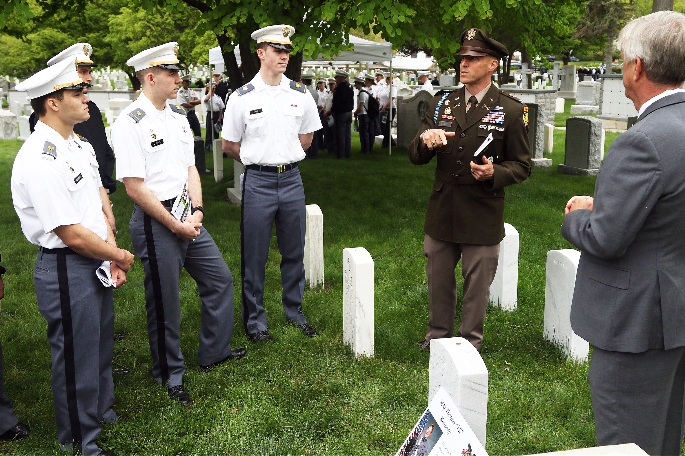 The Simon Center for the Professional Military Ethic hosted the “Inspiration to Serve” Cemetery Tour for the Class of 2025 Cadets on May 4 at the West Point Cemetery. The purpose of the annual tour is three-fold: to remember and honor fallen USMA graduates, to inspire cadets and strengthen their identities as members of the Long Gray Line, and to catalyze cadets’ reflection on their willingness to freely affirm their commitment to serve in the profession of arms, which the second-class cadets accomplish