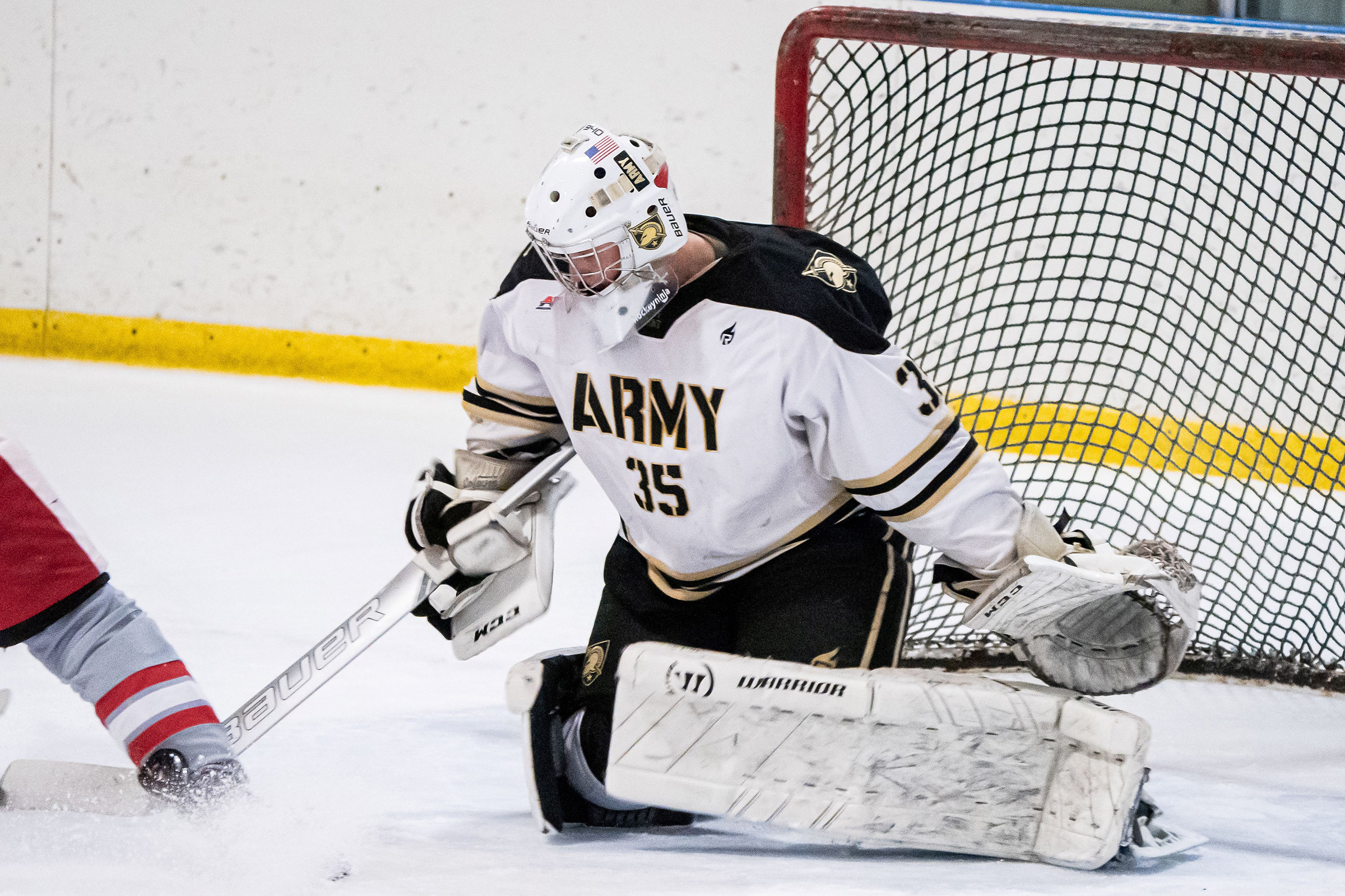 Firstie forwards Matthew Moellering and Mark Lehman scored in both games to lead the Army West Point club hockey team to its sixth and seventh consecutive victories last weekend in Newburgh. The Black Knights (10-2-2) defeated Sacred Heart 3-2 in a shootout on Nov. 10 before downing Marist 6-2 at Ice Time Sports Complex on Nov. 12.    (Photo courtesy of Army West Point club hockey)