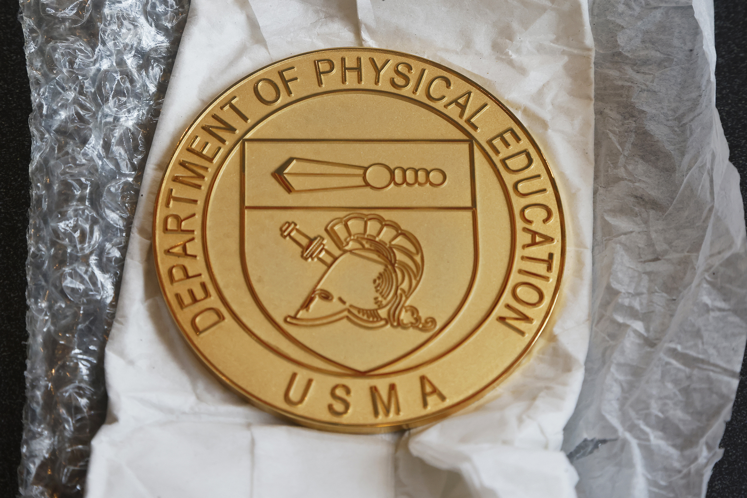 The Department of Physical Education hosted the 12th annual Lt. Gen. Harold “Hal” G. Moore Warrior Athlete of Excellence Award Nov. 9 in the Haig Room at Jefferson Hall. This year’s recipients of the award were Class of 2024 Cadets Tanner Craig and Megan Nkamwa. Craig competes with the Army West Point wrestling team and Nkamwa participates with the Army West Point boxing team. The award recognizes one male and one female first-class cadet each year. 