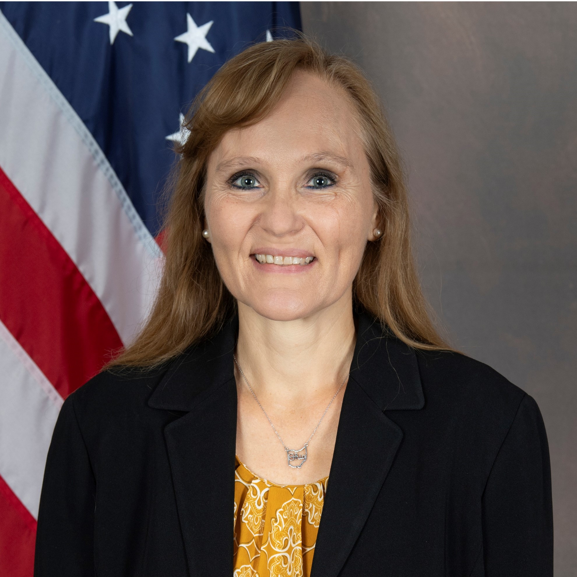 Amanda L. Halloren