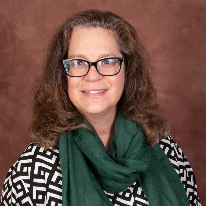 Stephanie R. Marsh